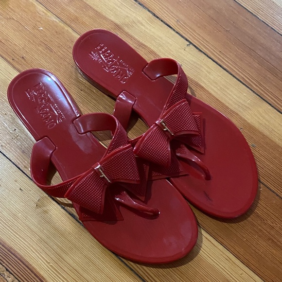 Salvatore Ferragamo Bali Red Bow jelly rubber flip flopS Sandals 8 - Picture 1 of 5